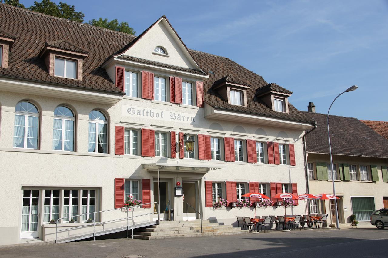 Gasthof Baeren Schinznach Dorf Exterior foto